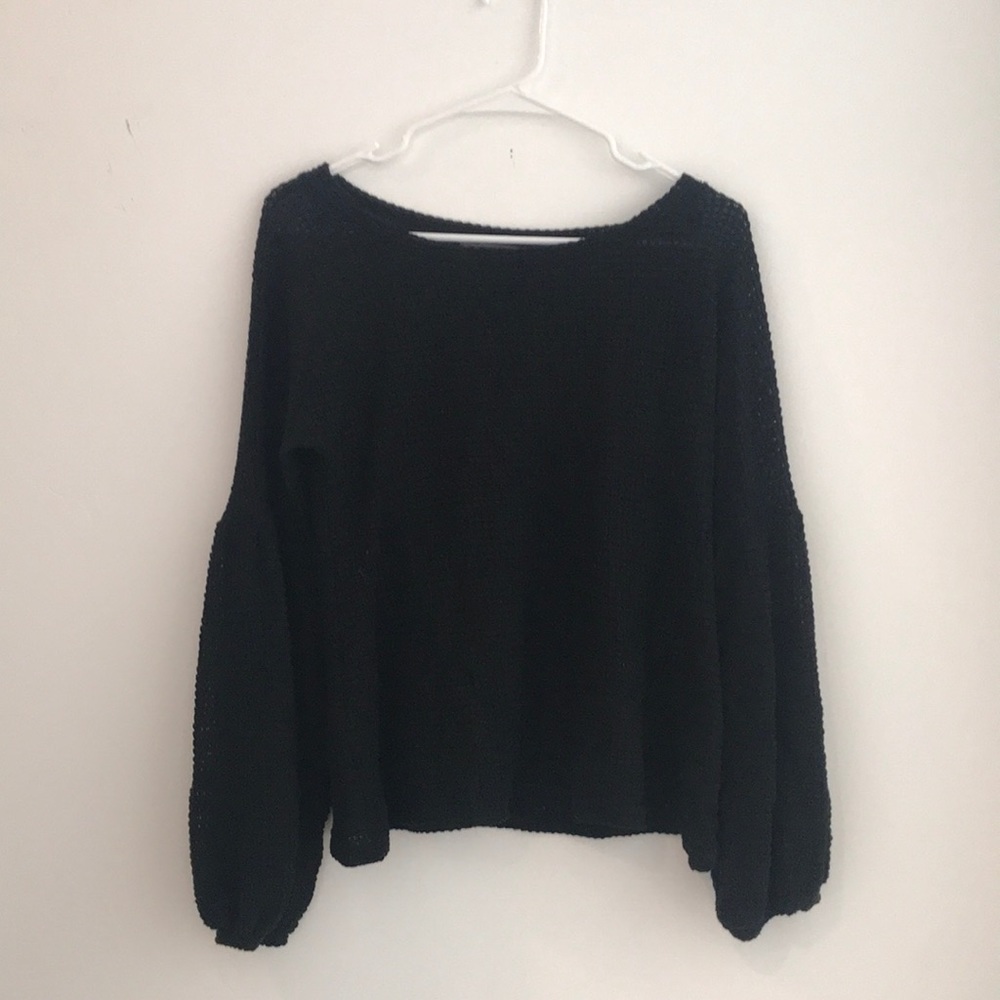 Blue Tassel Black Lightweight Sweater